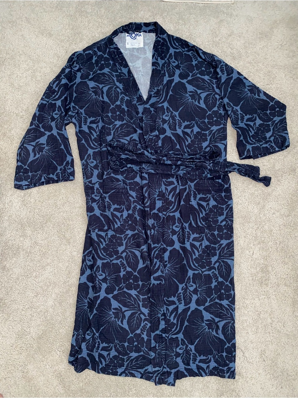 Aloha Collection Staycation Robe Heipua - Picture 5 of 9